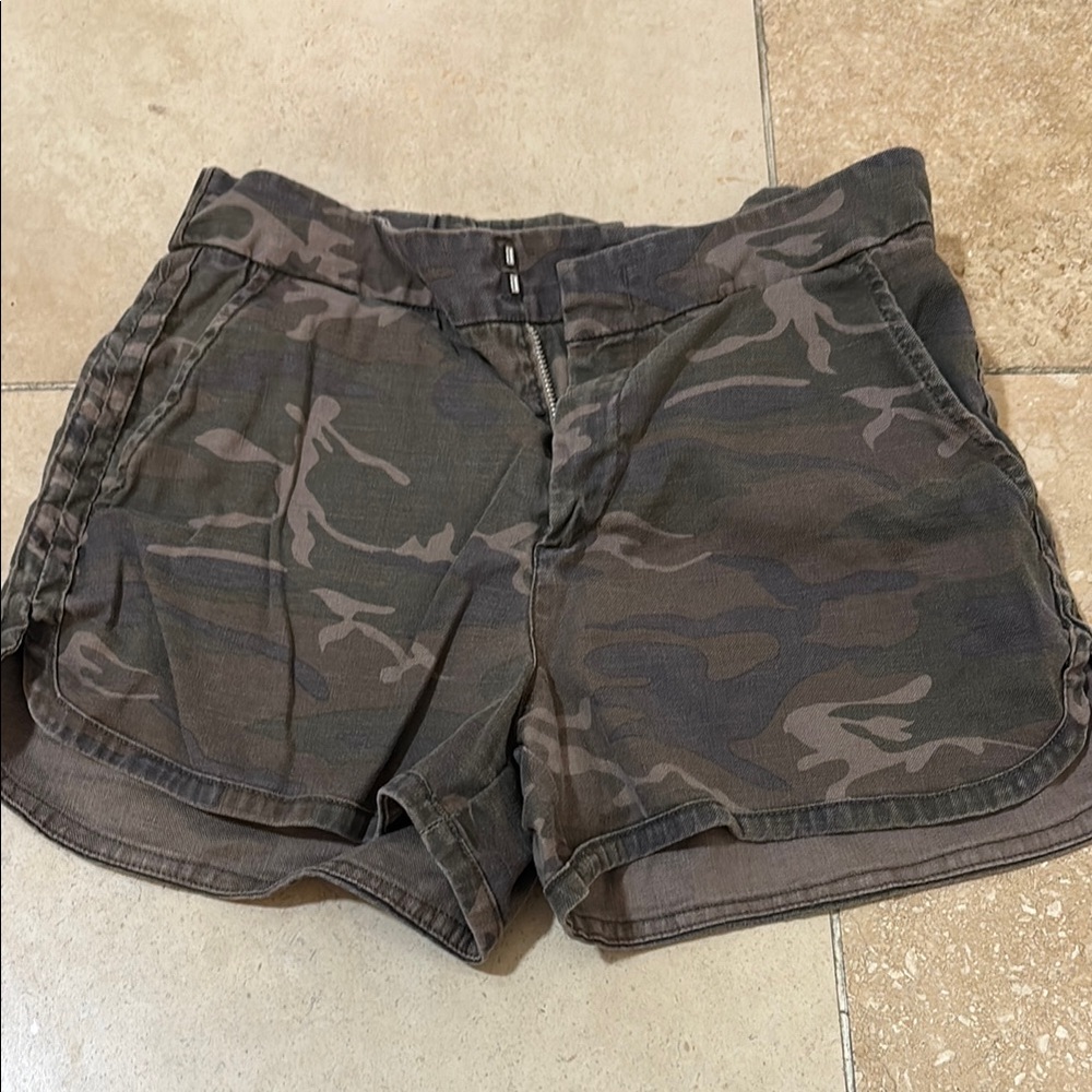 Level 99 Green and Brown Cargo Shorts